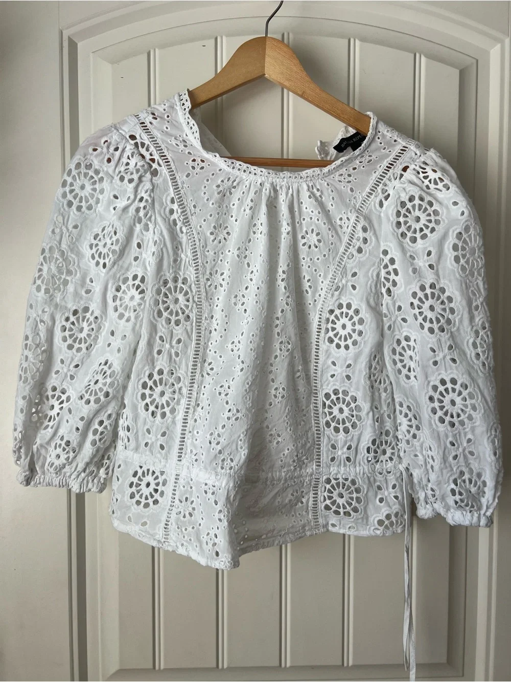 Banana Republic Women's White Eyelet Puff-Sleeve Top